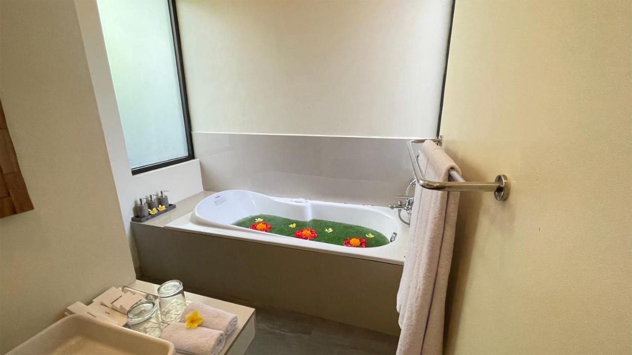 Suarsena Bisma Hotel Убуд Екстериор снимка